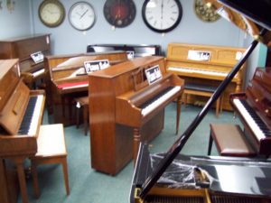 used upright and grand pianos